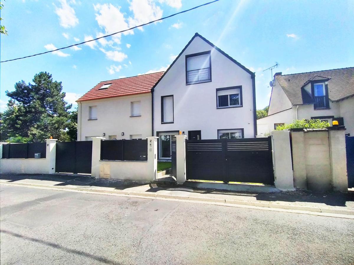 Dream Of Mediterranean House, Jacuzzi, Bbq, Delices Ensoleilles Sartrouville Eksteriør bilde