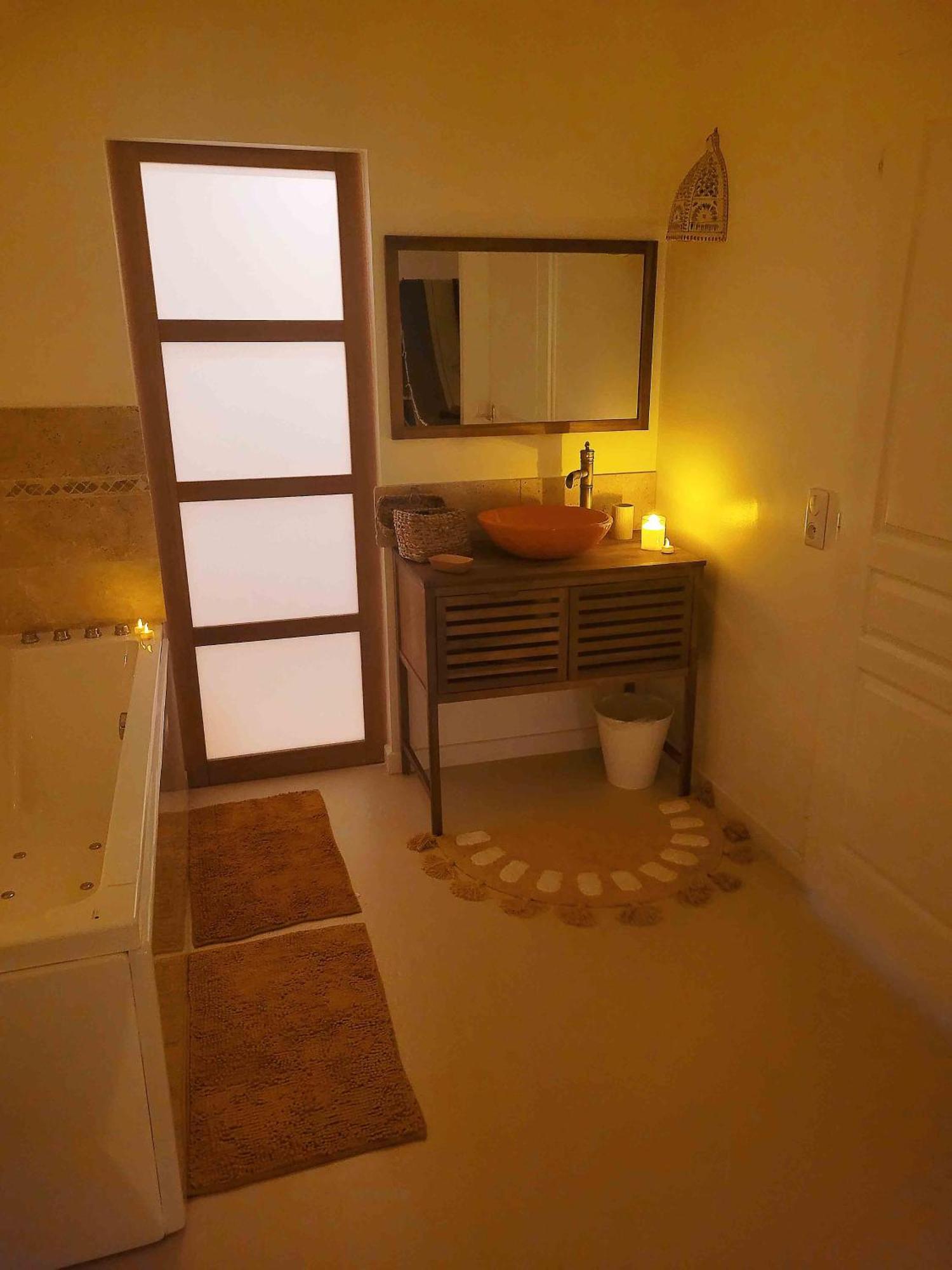 Dream Of Mediterranean House, Jacuzzi, Bbq, Delices Ensoleilles Sartrouville Eksteriør bilde